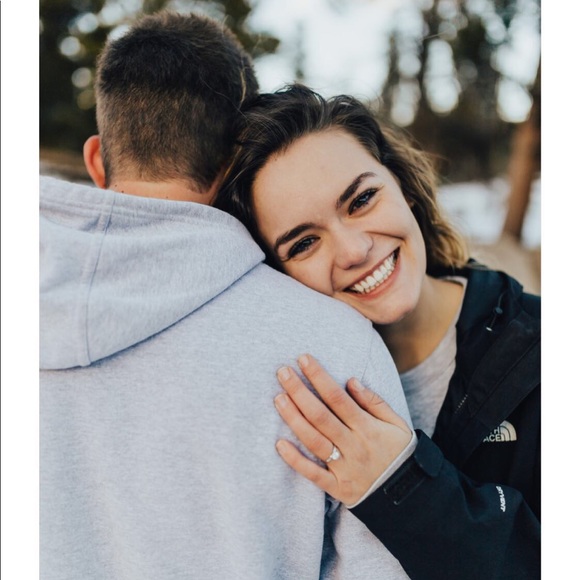 Meet your Posher, Ashleigh - Picture 3 of 7